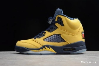 5 CQ9541-704 'Michigan' Air Jordan 0731